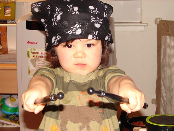 Scurvy pirate plays the drums! Photo