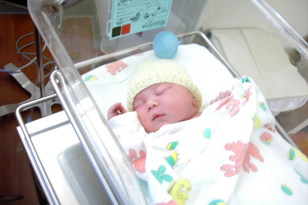 Aiden - The first few days!
